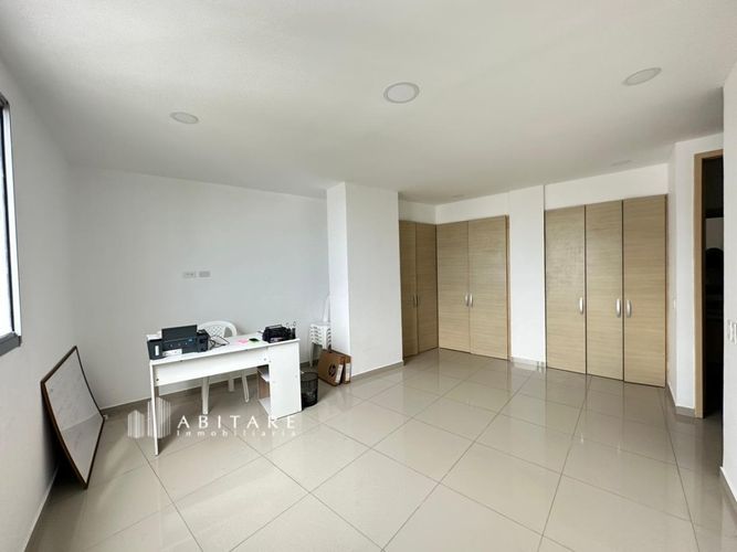 Apartamento de 3 alcobas en venta en Crespo, Cartagena, 115 m² · foto 3 de 14