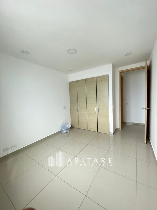 Apartamento de 3 alcobas en venta en Crespo, Cartagena, 115 m² · foto 5 de 14