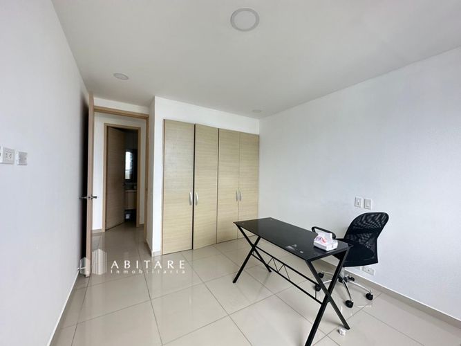 Apartamento de 3 alcobas en venta en Crespo, Cartagena, 115 m² · foto 9 de 14