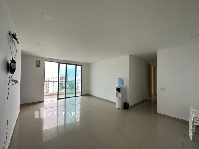 Apartamento de 3 alcobas en venta en Crespo, Cartagena, 115 m² · foto 10 de 14