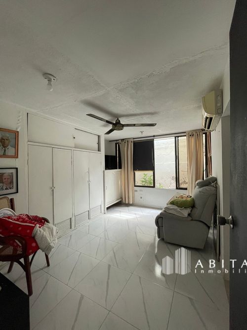 Casa de 4 alcobas en venta en Manga, Cartagena, 330 m² · foto 5 de 10