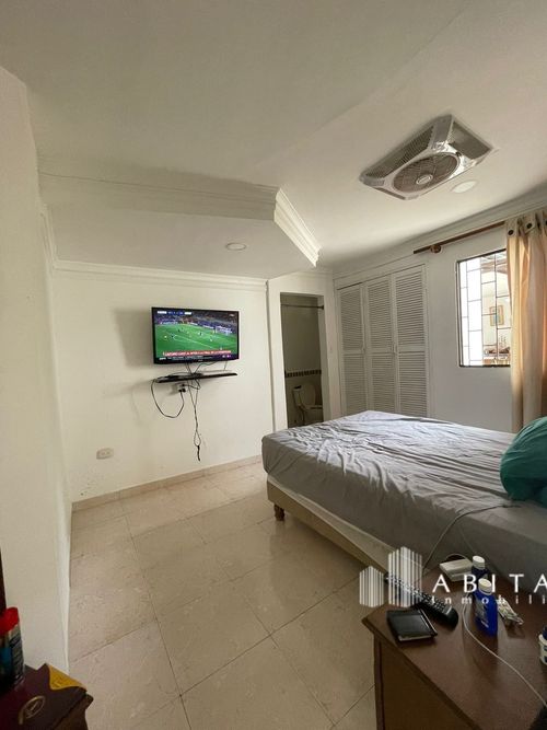 Casa de 4 alcobas en venta en Manga, Cartagena, 330 m² · foto 8 de 10