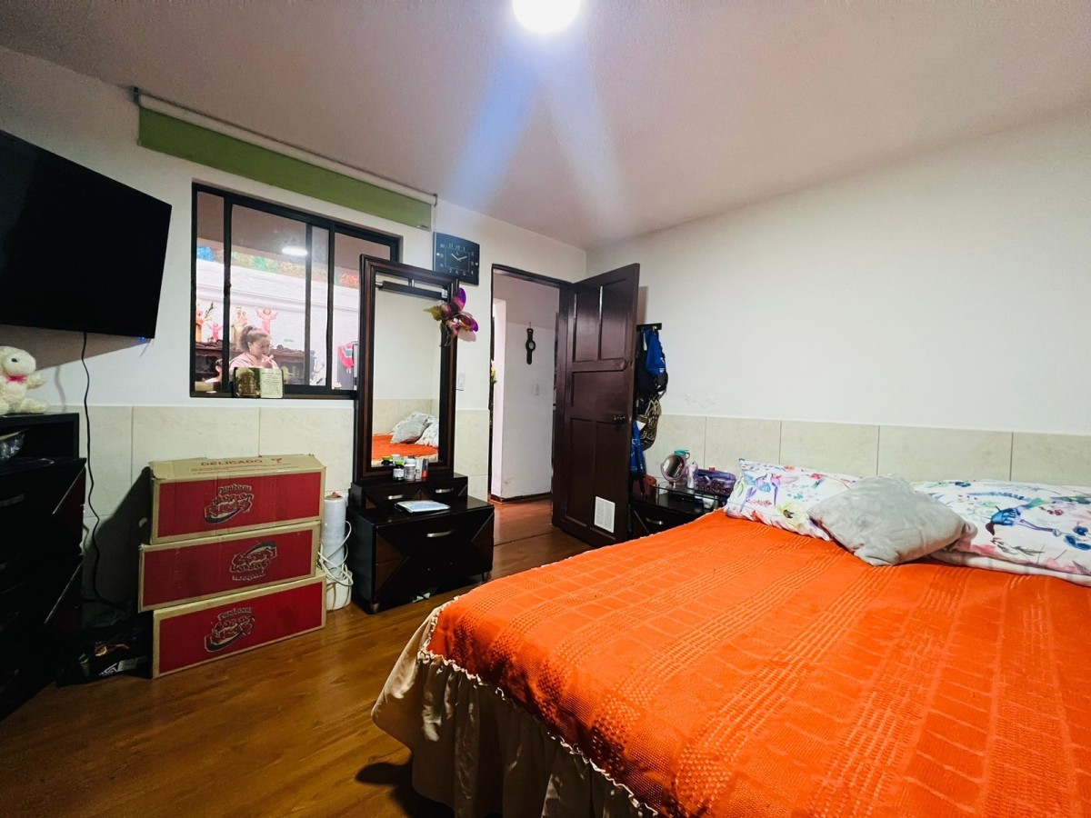 Casa en venta en Engativá, Bogotá · foto 10 de 24