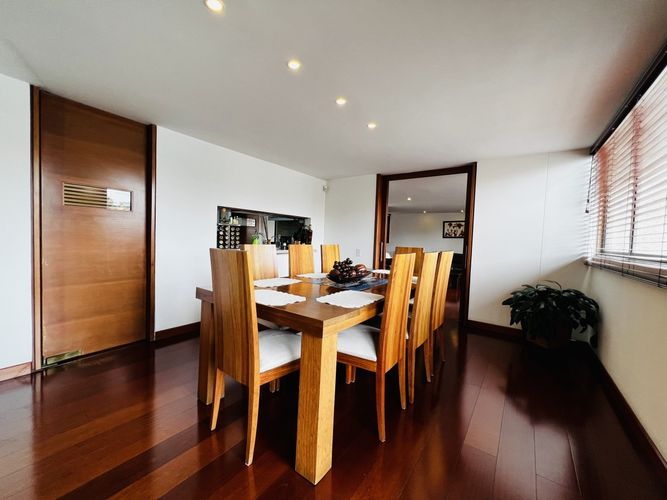 Casa de 4 alcobas en venta en Engativá, Bogotá, 316 m² · foto 5 de 24