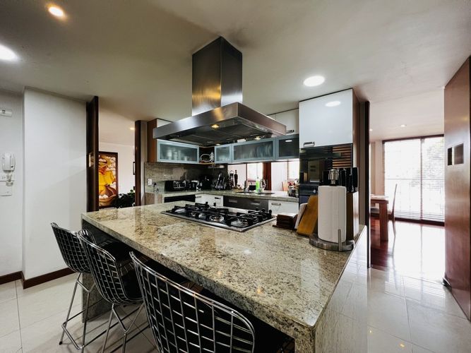 Casa de 4 alcobas en venta en Engativá, Bogotá, 316 m² · foto 6 de 24