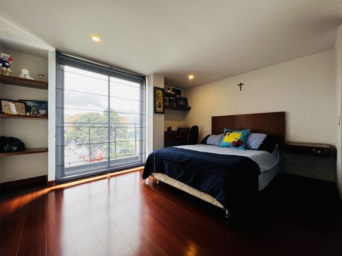 Casa de 4 alcobas en venta en Engativá, Bogotá, 316 m² · foto 13 de 24
