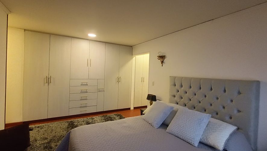 Apartamento de 3 alcobas en venta en Chico Norte, Bogotá, 155 m² · foto 5 de 24