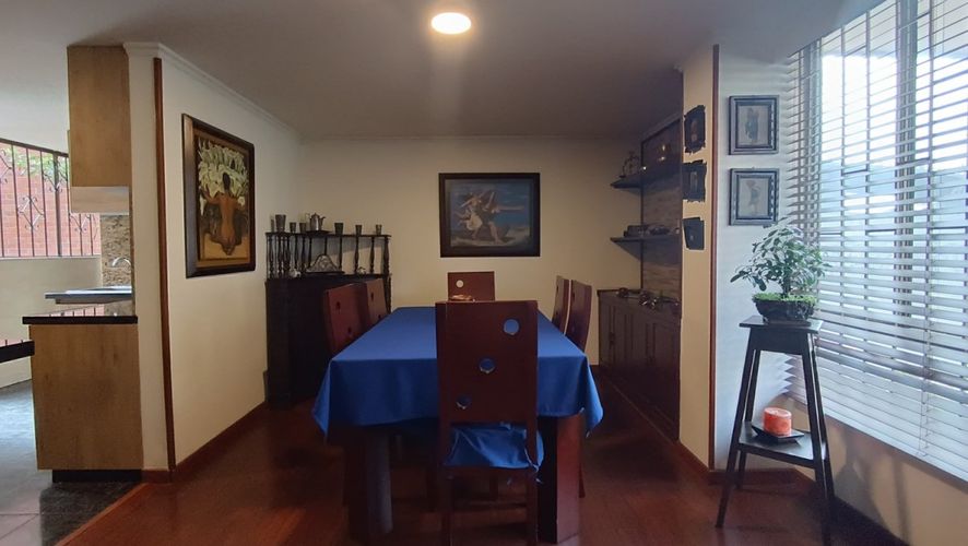Apartamento de 3 alcobas en venta en Chico Norte, Bogotá, 155 m² · foto 23 de 24