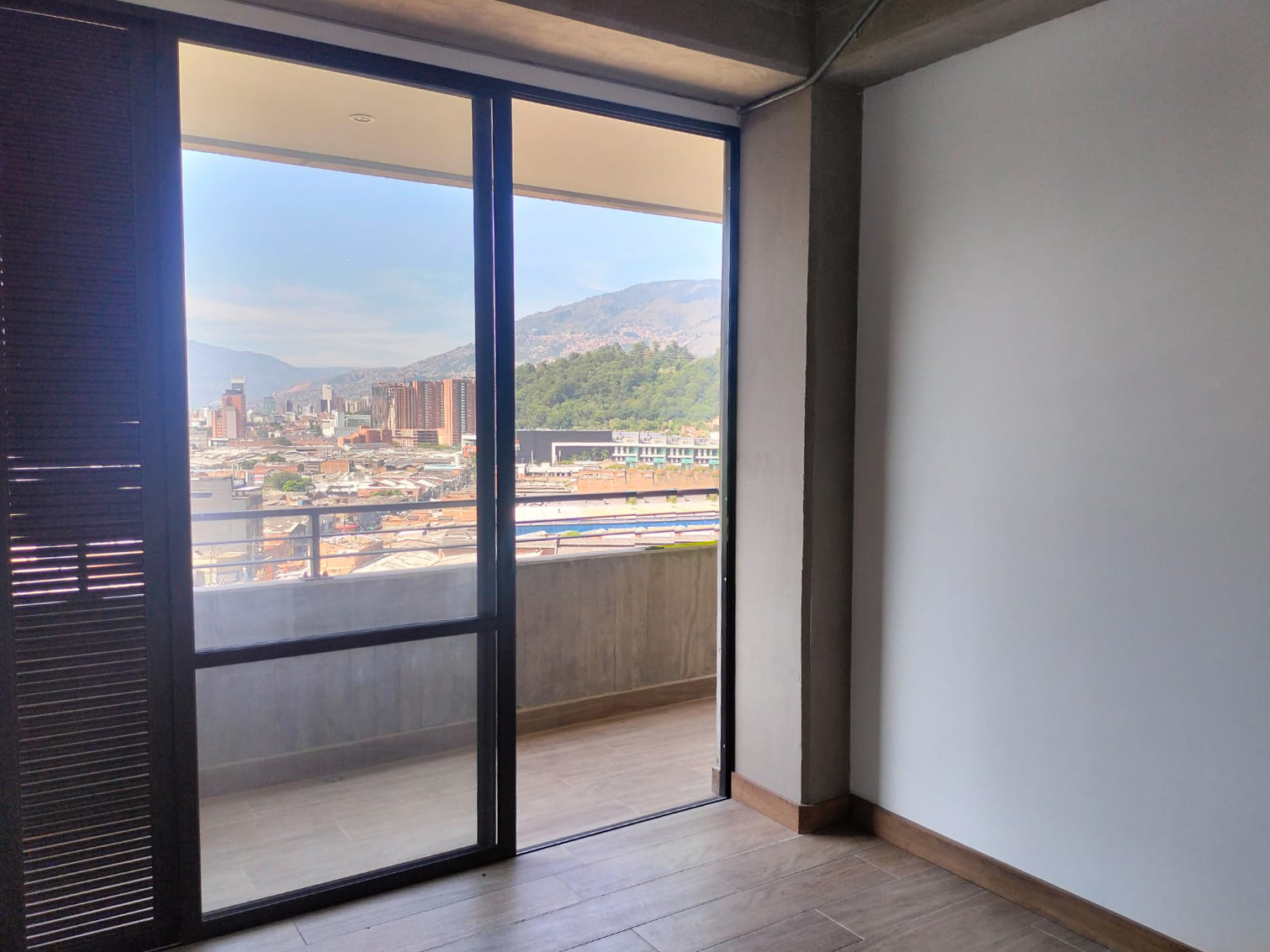 Apartamento en venta en El Poblado, Medellín · foto 3 de 12