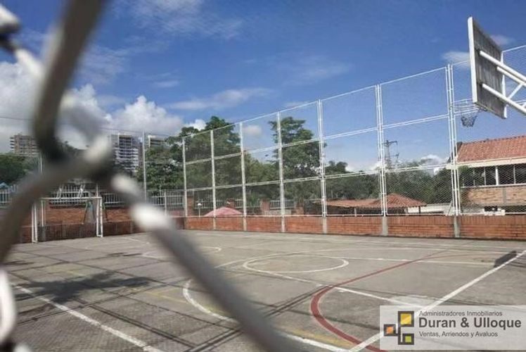 Casa de 4 alcobas en venta en Cañaveral Country, Floridablanca, 200 m² · foto 4 de 24
