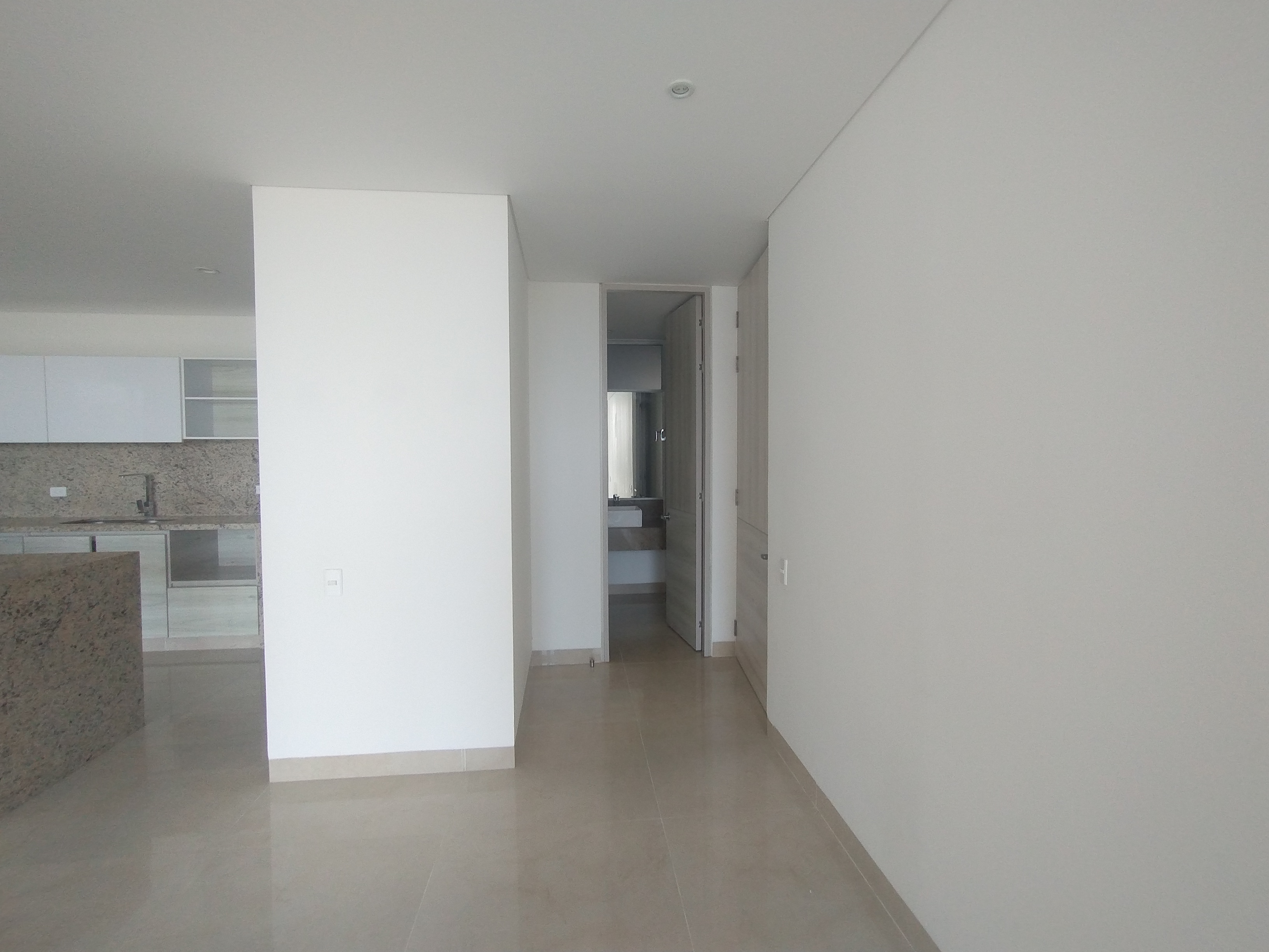 Apartamento en arriendo en Altos De Riomar, Barranquilla · foto 6 de 21