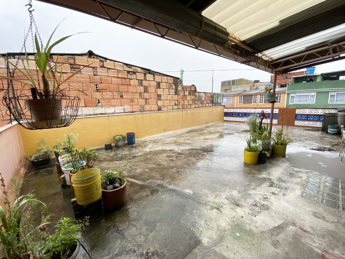Casa en venta en Engativá, Bogotá · foto 5 de 21