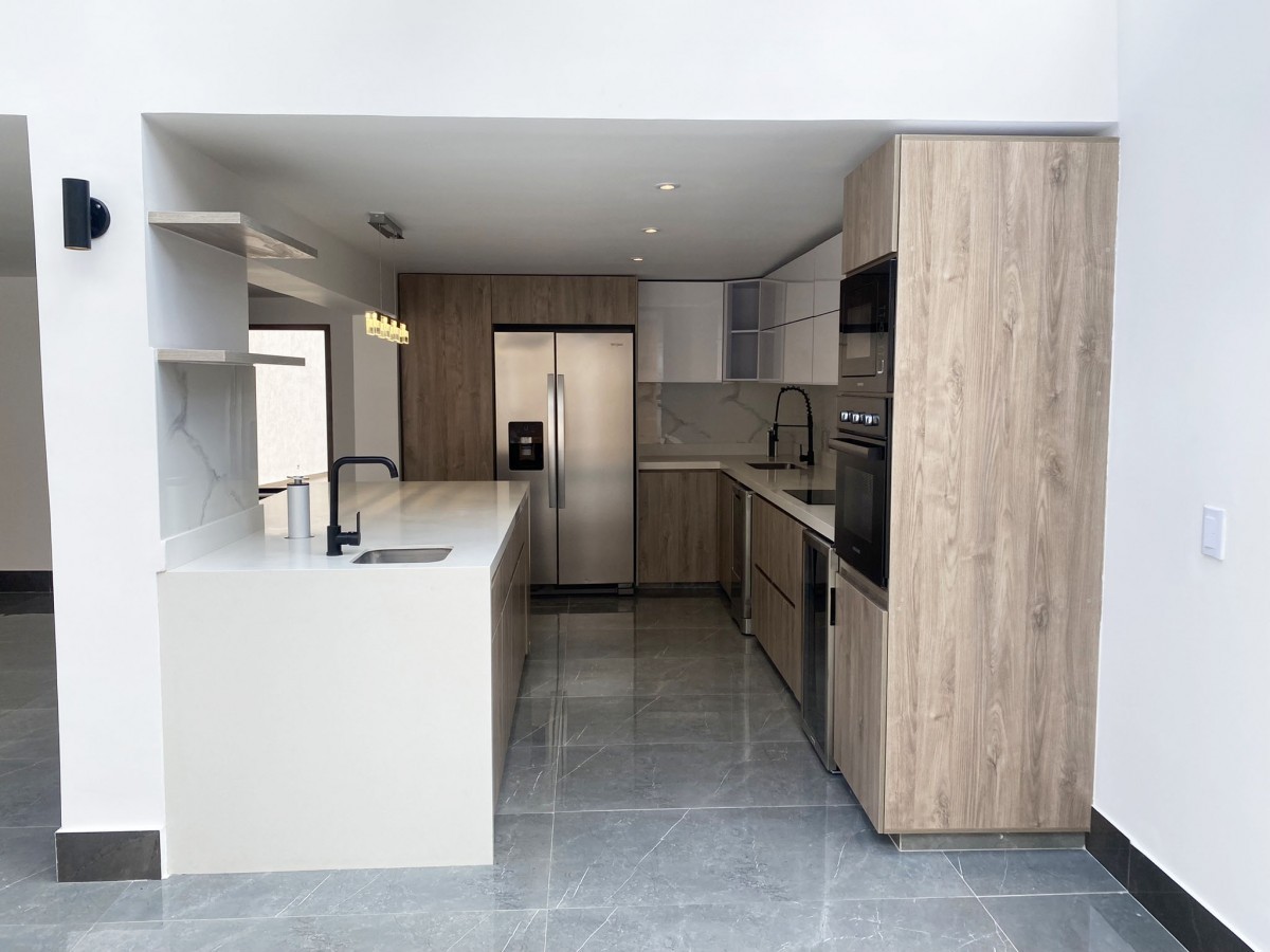 Casa en venta en Lagos De Cordoba, Bogotá · foto 6 de 24