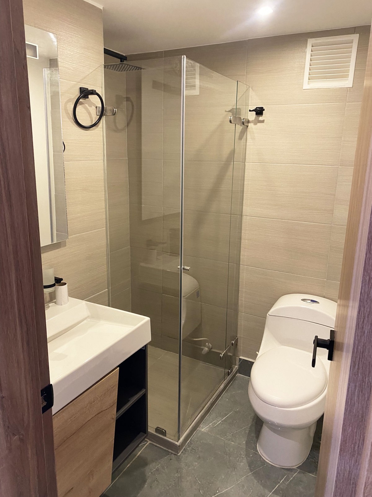 Casa en venta en Lagos De Cordoba, Bogotá · foto 12 de 24