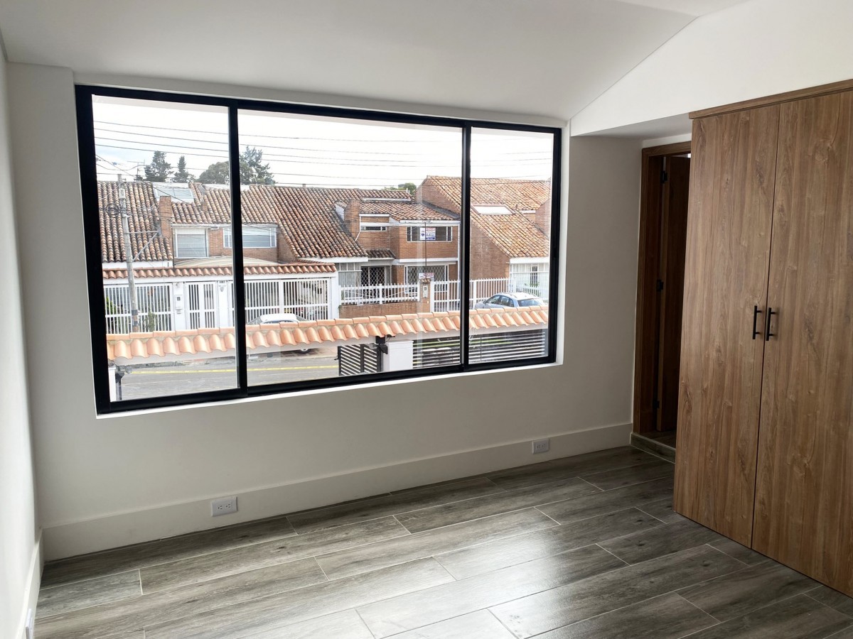 Casa en venta en Lagos De Cordoba, Bogotá · foto 15 de 24