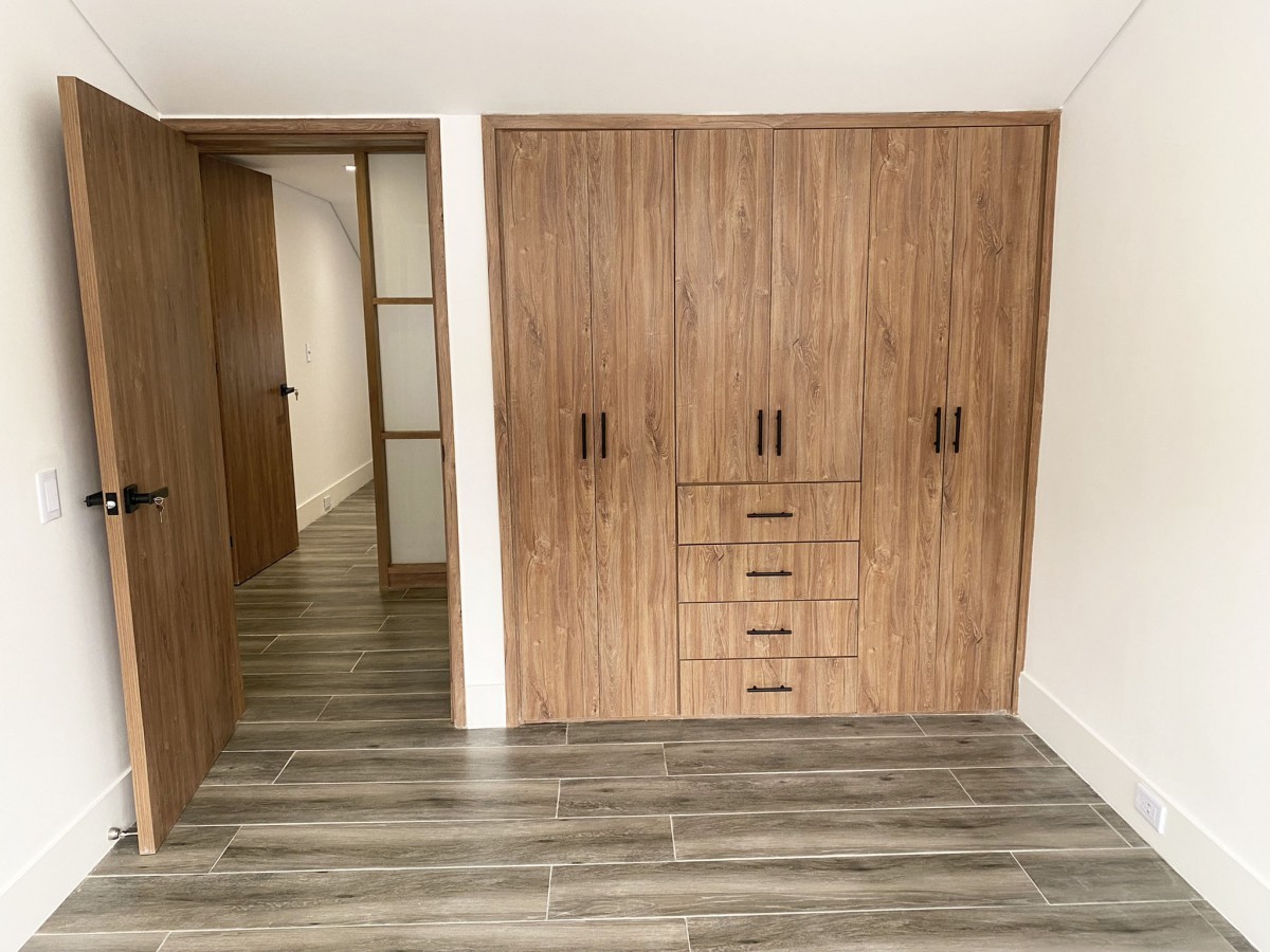 Casa en venta en Lagos De Cordoba, Bogotá · foto 24 de 24
