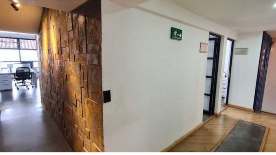 Casa en venta en Lagos De Cordoba, Bogotá · foto 5 de 7