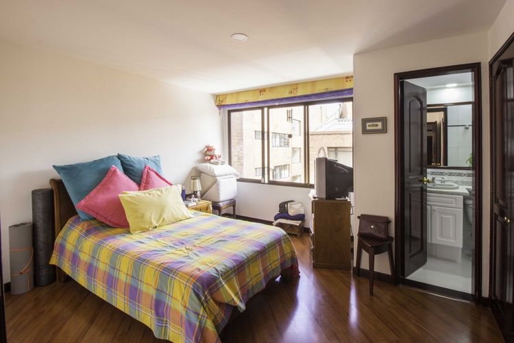 Apartamento en venta en Chicó Navarra, Bogotá · foto 9 de 24