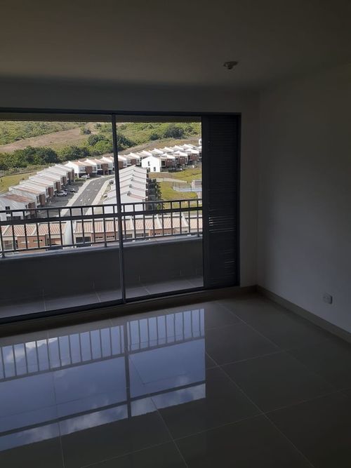 Apartaestudio en venta en Niquia, Bello, 70 m² · foto 3 de 21