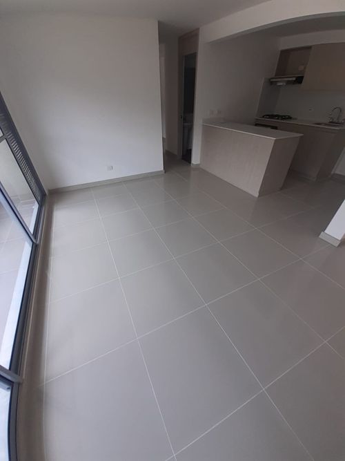 Apartaestudio en venta en Niquia, Bello, 70 m² · foto 4 de 21