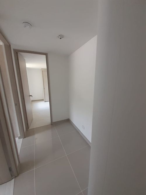Apartaestudio en venta en Niquia, Bello, 70 m² · foto 10 de 21