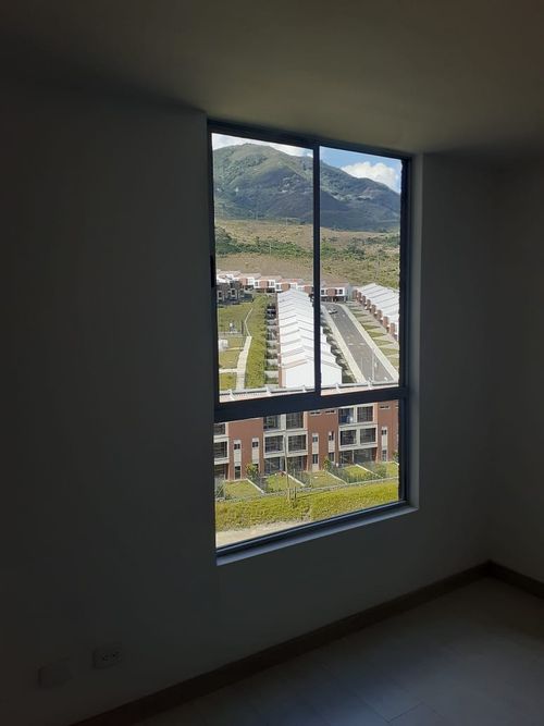 Apartaestudio en venta en Niquia, Bello, 70 m² · foto 14 de 21