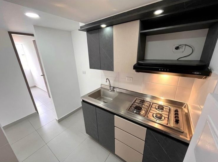 Apartamento en venta en Robledo, Medellín · foto 2 de 19