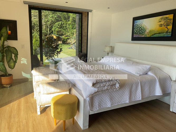 Casa de 5 alcobas en venta en Caqueta, La Estrella, 683 m² · foto 18 de 20