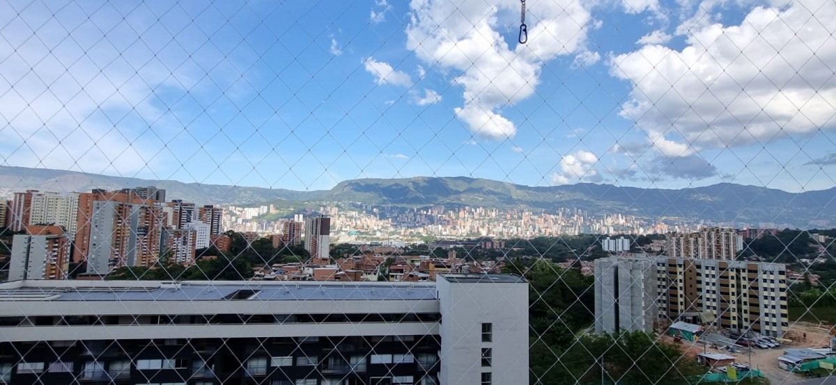 Apartamento en venta en Belén, Medellín · foto 6 de 17
