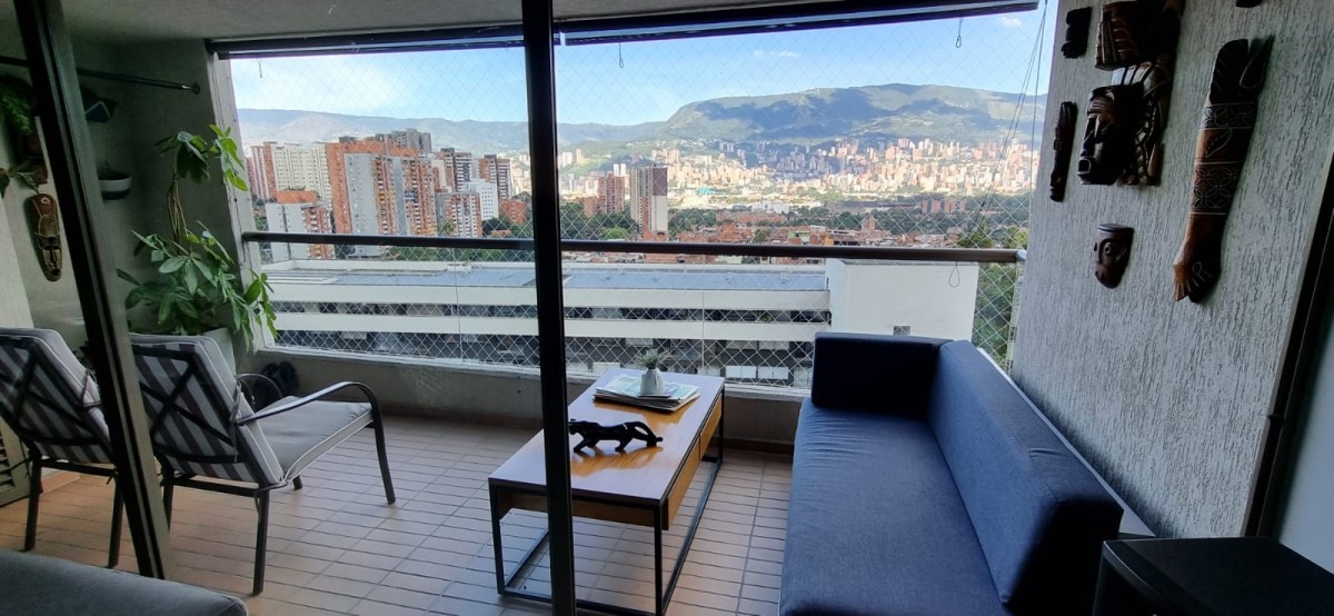 Apartamento en venta en Belén, Medellín · foto 9 de 17