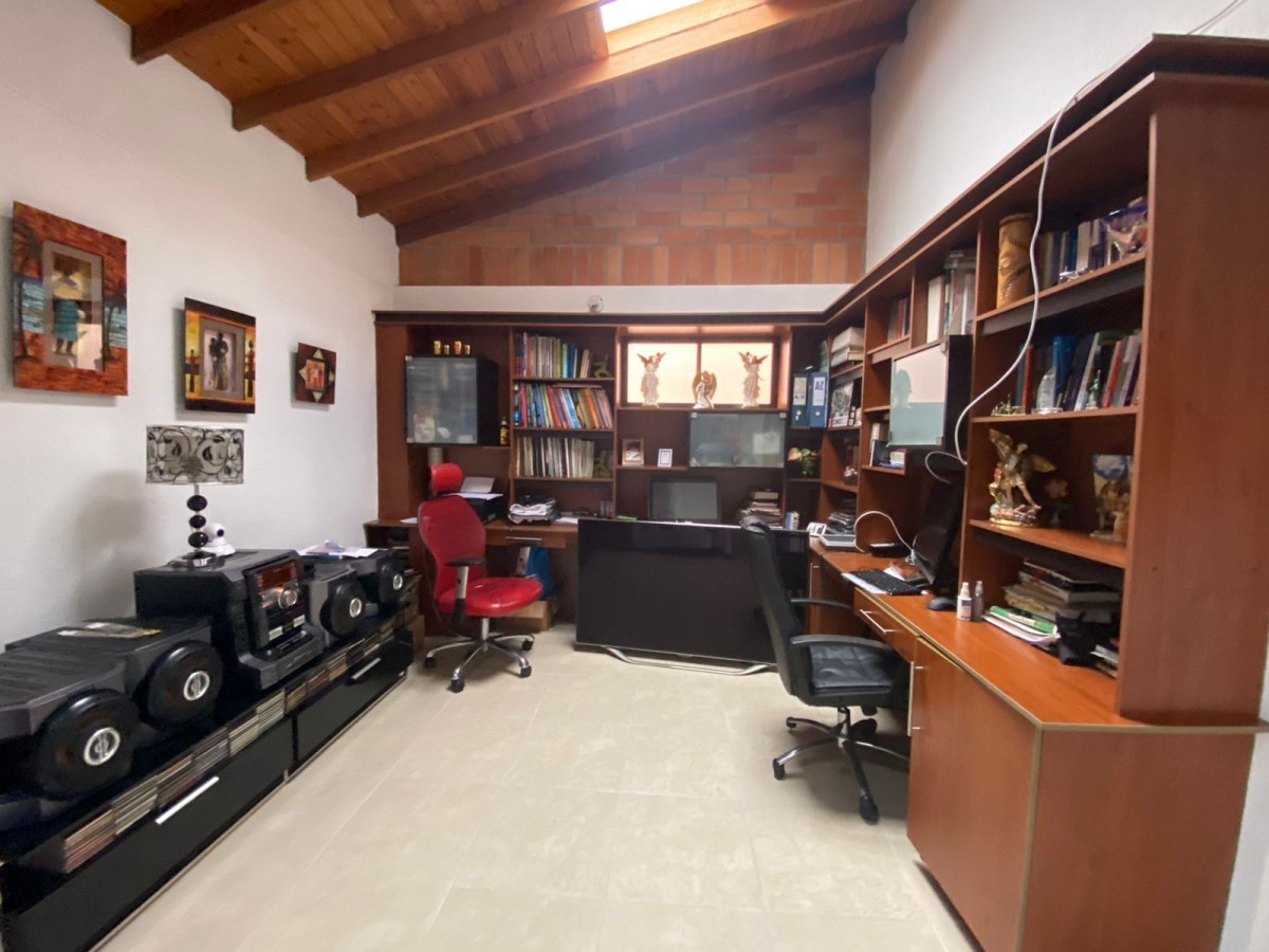 Casa en venta en Glorieta Pilsen, Itagüí · foto 7 de 17