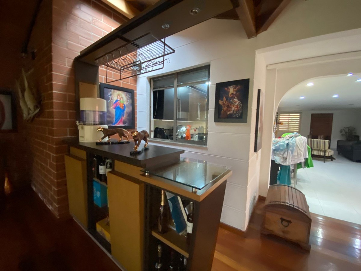 Casa en venta en Glorieta Pilsen, Itagüí · foto 13 de 17