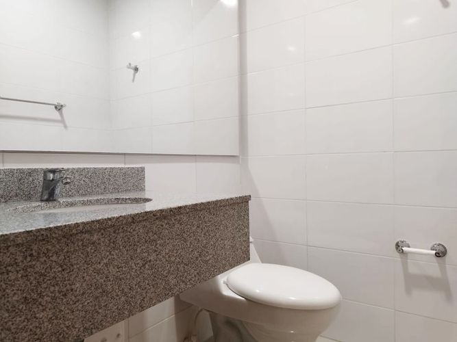 Oficina en venta en El Poblado, Medellín, 419 m² · foto 16 de 19