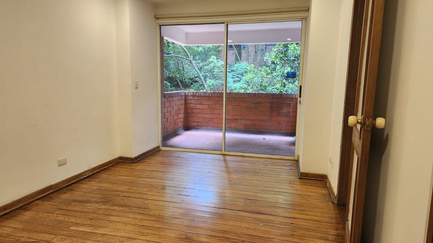 Apartamento de 3 alcobas en venta en El Campestre, Medellín, 317 m² · foto 17 de 24