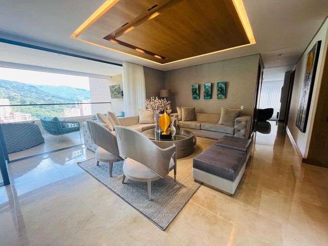 Apartamento de 4 alcobas en venta en La Calera, Medellín, 288 m² · foto 7 de 20
