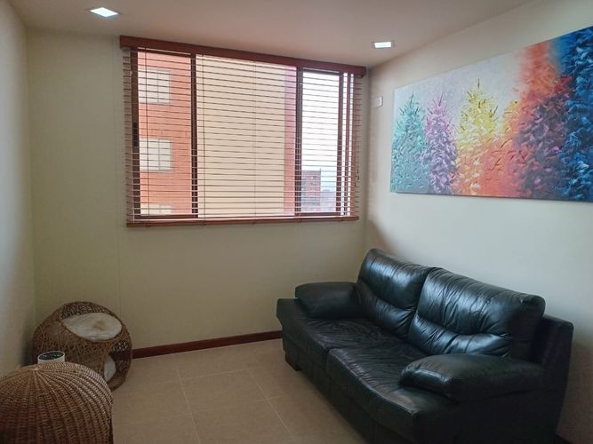 Apartamento en venta en El Poblado, Medellín · foto 3 de 18