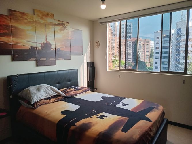 Apartamento en venta en El Poblado, Medellín · foto 12 de 18