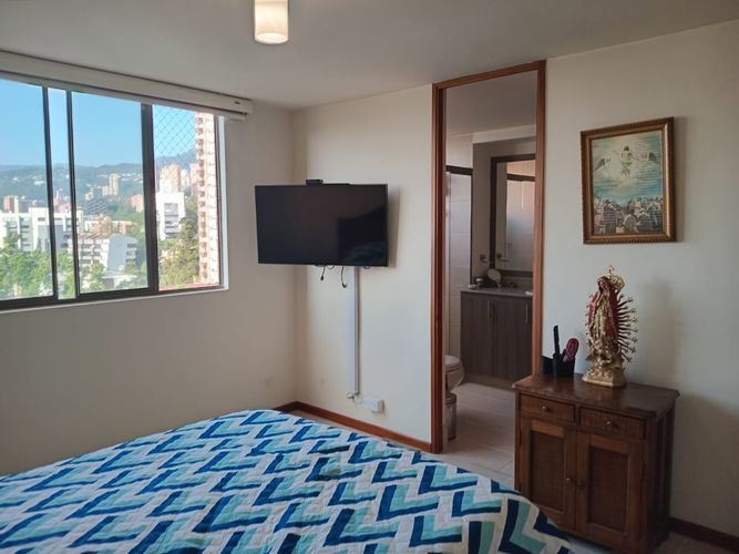 Apartamento en venta en El Poblado, Medellín · foto 16 de 18