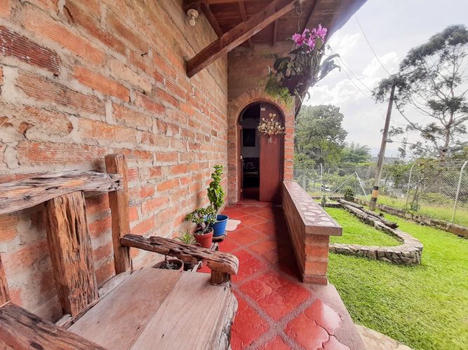 Casa de 3 alcobas en venta en Los Balsos, Medellín, 87 m² · foto 11 de 14
