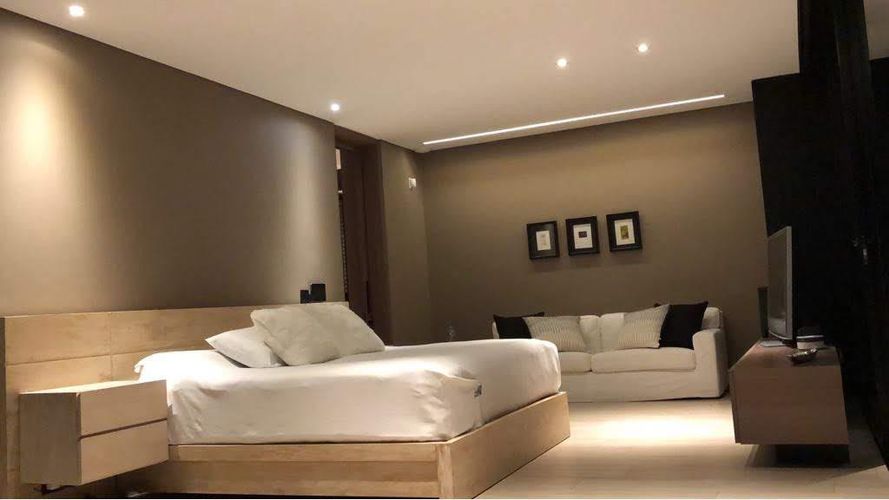 Casa de 5 alcobas en venta en Las Palmas, Envigado, 575 m² · foto 9 de 24