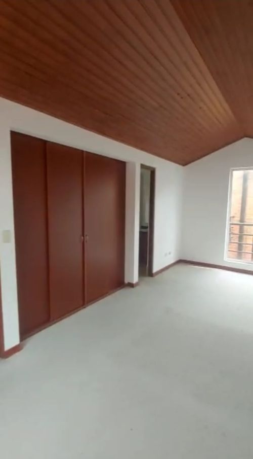 Casa de 3 alcobas en venta en Centro, Funza, 85 m² · foto 2 de 13