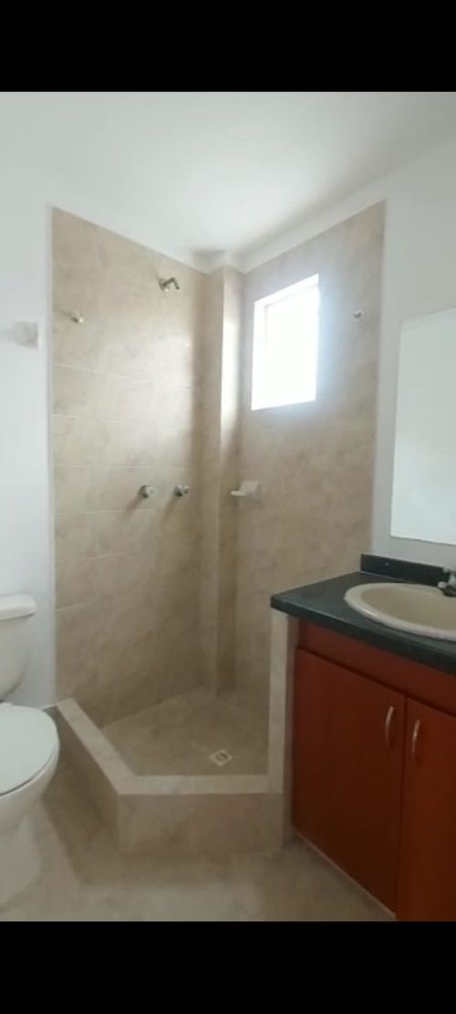 Casa de 3 alcobas en venta en Centro, Funza, 85 m² · foto 4 de 13