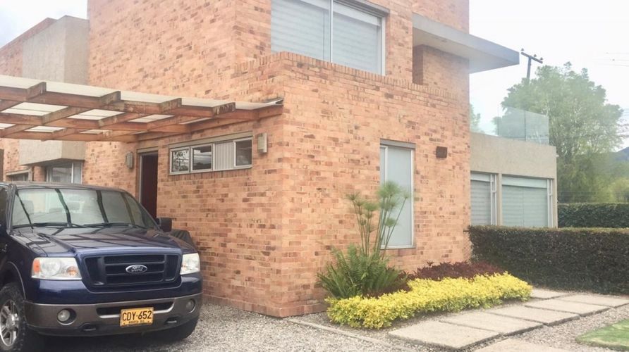 Casa de 4 alcobas en venta en Laura Vicuña, Chía, 300 m² · foto 11 de 24