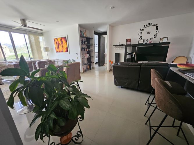 Apartamento en venta en Cuarto De Legua - Guadalupe, Cali · foto 9 de 10