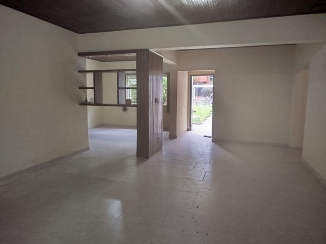 Local en venta en Loma Linda, Envigado, 708 m² · foto 4 de 17