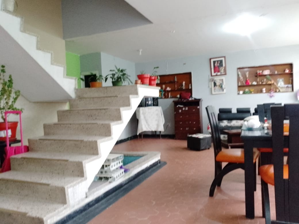 Casa en venta en Santa Maria Del Lago, Bogotá · foto 4 de 24