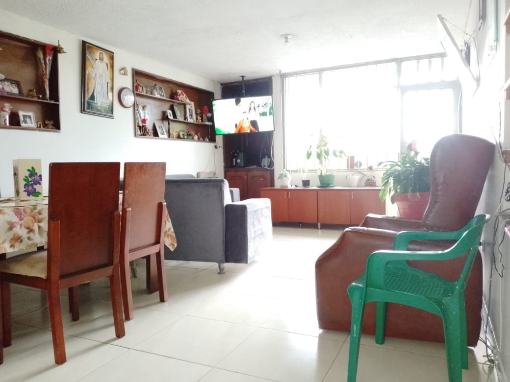 Casa en venta en Santa Maria Del Lago, Bogotá · foto 15 de 24