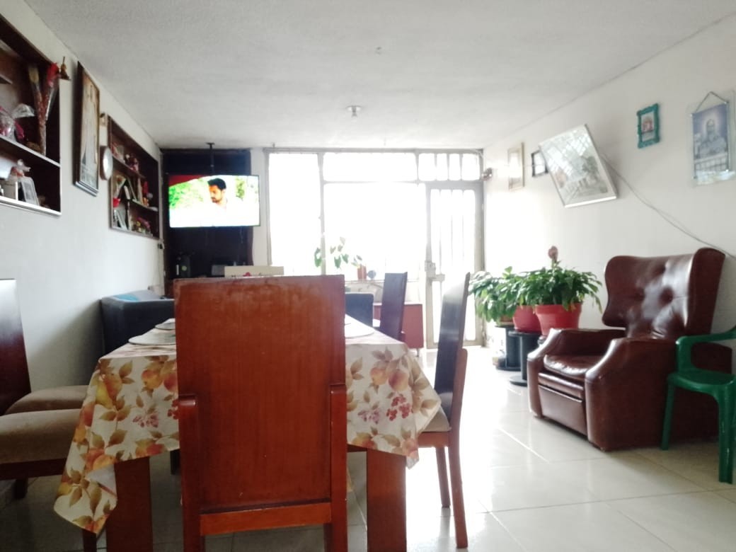 Casa en venta en Santa Maria Del Lago, Bogotá · foto 16 de 24