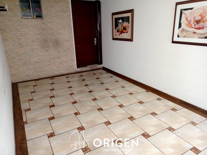 Casa de 3 alcobas en venta en Fontibon, Bogotá, 250 m² · foto 5 de 24