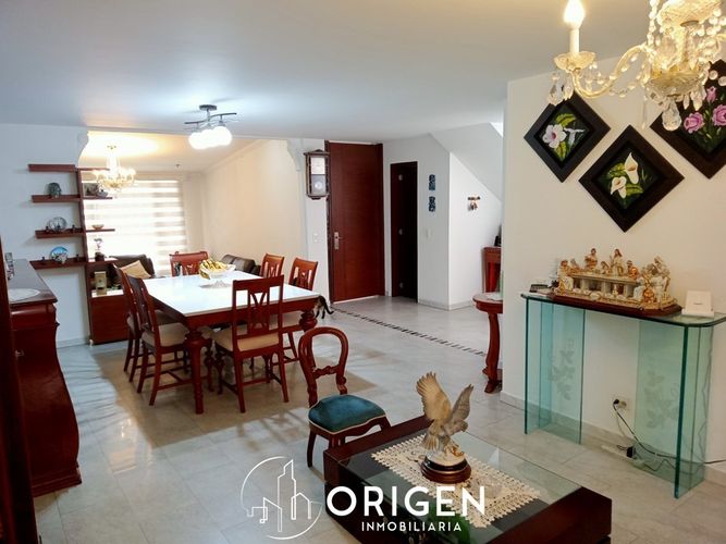 Casa de 3 alcobas en venta en Fontibon, Bogotá, 250 m² · foto 12 de 24